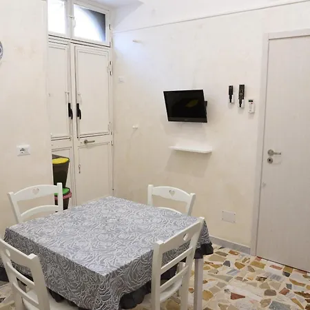 Casa Foti Apartment *