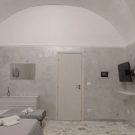 Casa Foti Apartment *